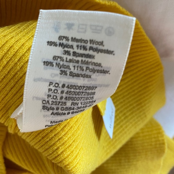 Wilfred off the shoulder sweater - Picture 4 of 5